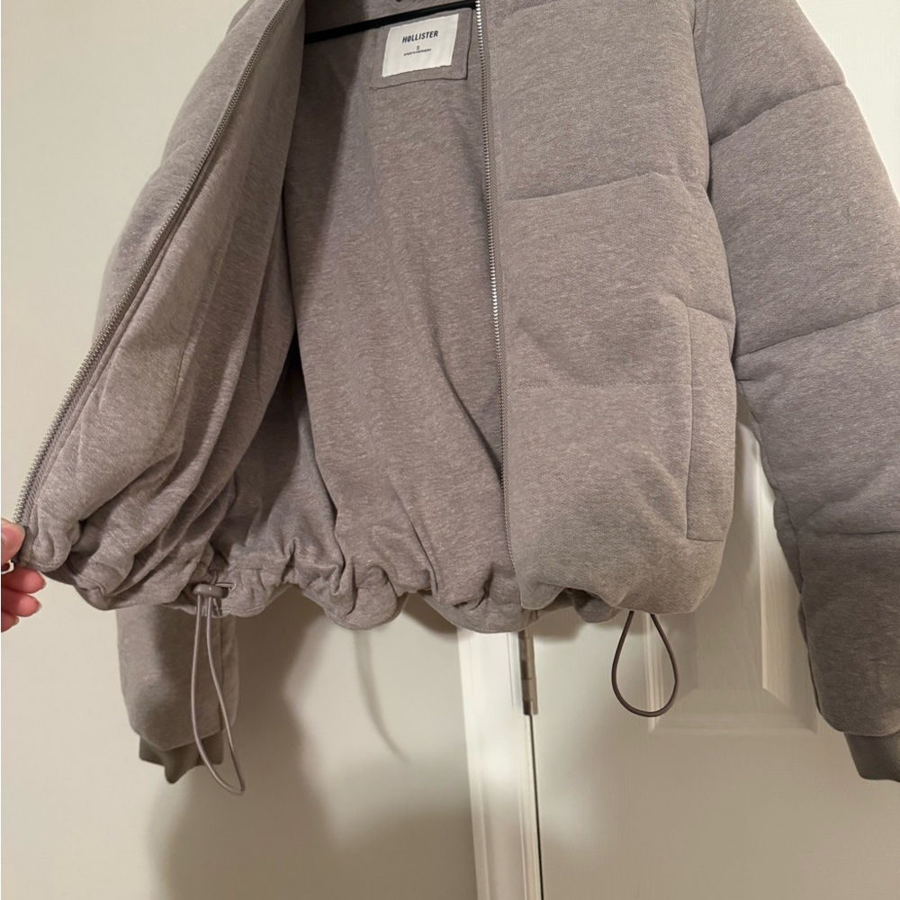 Hollister Women's small taupe/beige Winter Puffer Coat - Brand new - Picture 4 of 8